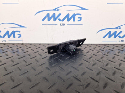 14-23 MERCEDES BENZ VITO W447 OEM RIGHT LOWER SLIDING DOOR STOP A6397660862