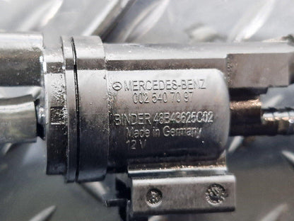 12-18 MERCEDES BENZ W176 LCI AMG LINE VACUUM HOSE PIPE LINE A6510702932