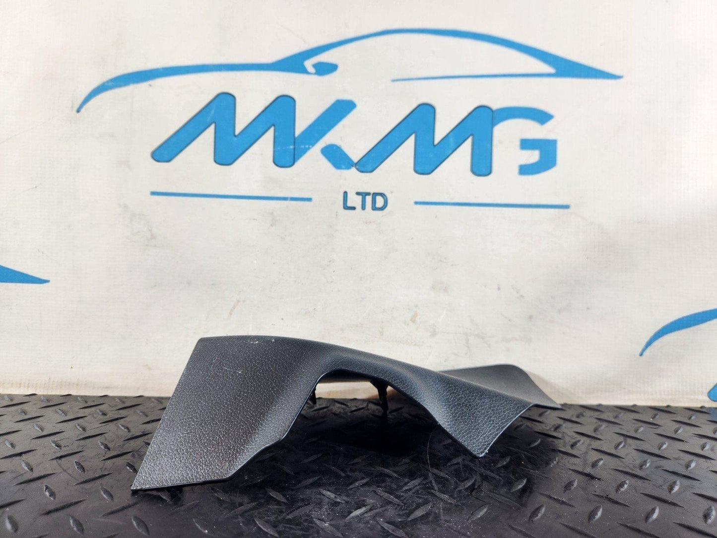 16-22 MERCEDES BENZ X253 PASSENGER SIDE BOOT TRUNK COVER TRIM A2536921900