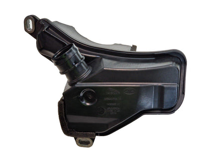 19-ON RANGE ROVER EVOQUE L551 GENUINE OIL SEPERATOR M8D2-9A764-AA