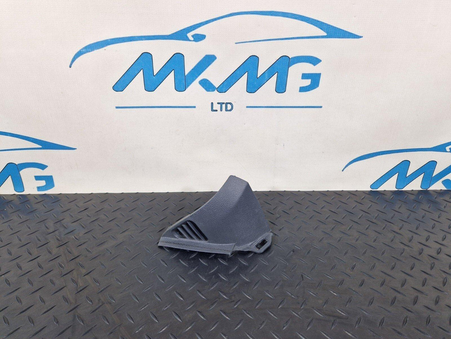 18-ON MERCEDES BENZ SPRINTER W907 W910 LEFT UPPER DASHBOARD AIR VENT COVER TRIM
