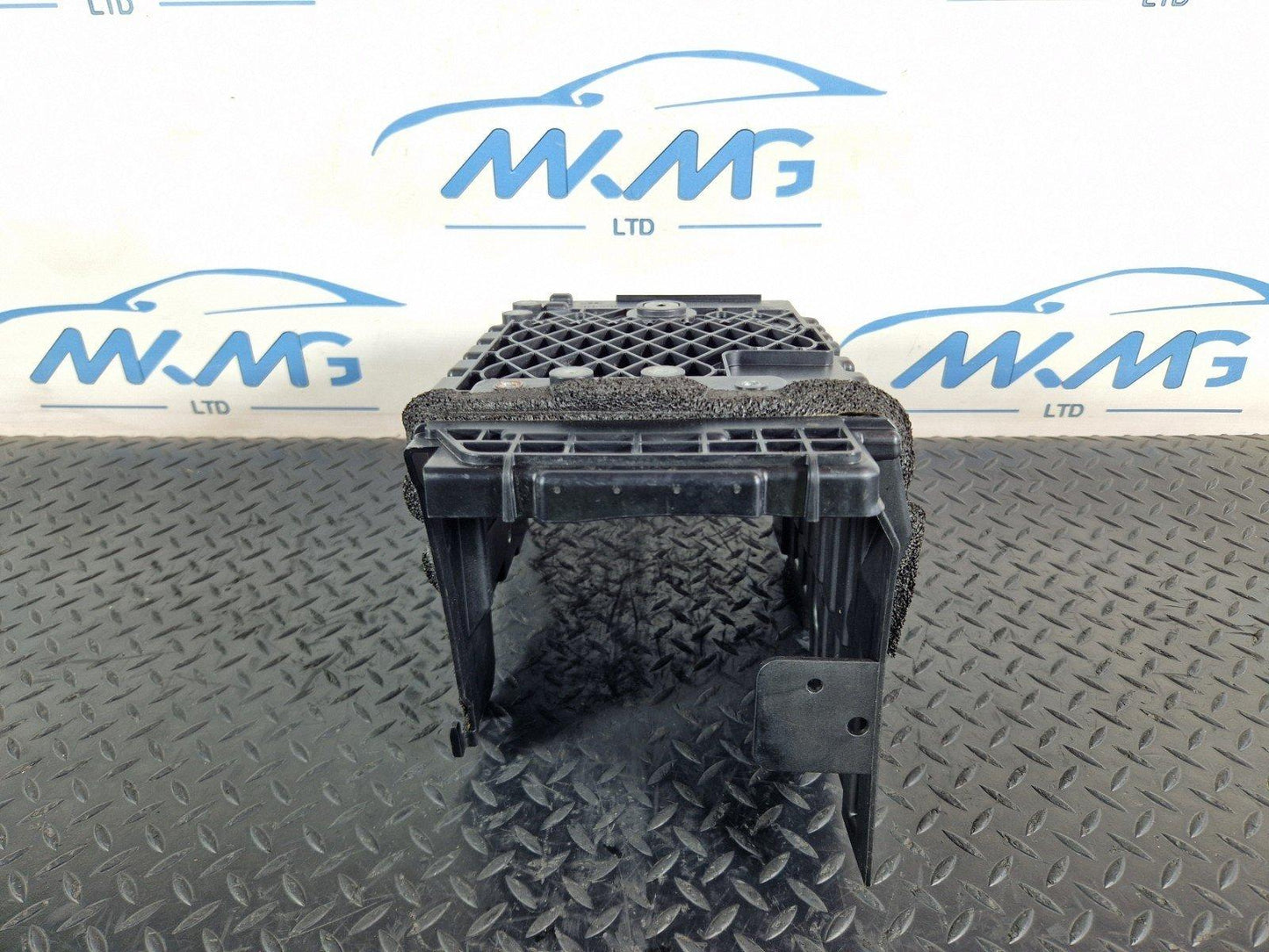 19-ON RANGE ROVER EVOQUE L551 BATTERY TRAY GENUINE K8D2-10723-AC