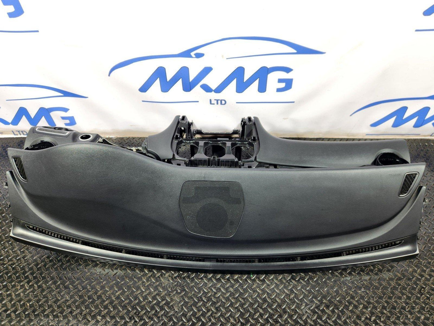 16-22 MERCEDES BENZ X253 GENUINE DASH DASHBOARD PANEL A2536800187 A2538600502