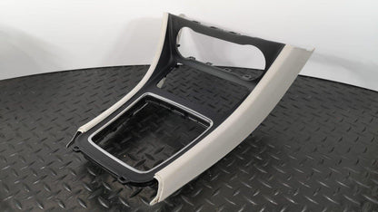 13-19 MERCEDES CLA W117 C117 HEATER CLIMATE SWITCH GEARSTICK SURROUND TRIM