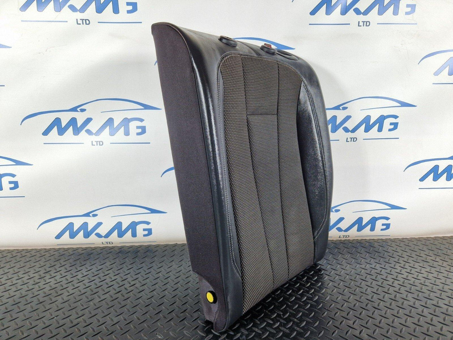 16-19 AUDI A4 B9 S-LINE OEM REAR N/S HALF BLACK LEATHER BACKREST