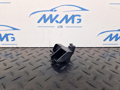 14-21 MERCEDES BENZ C200 W205 OEM AIR DUCT UPPER SEAL BRACKET A2058314700