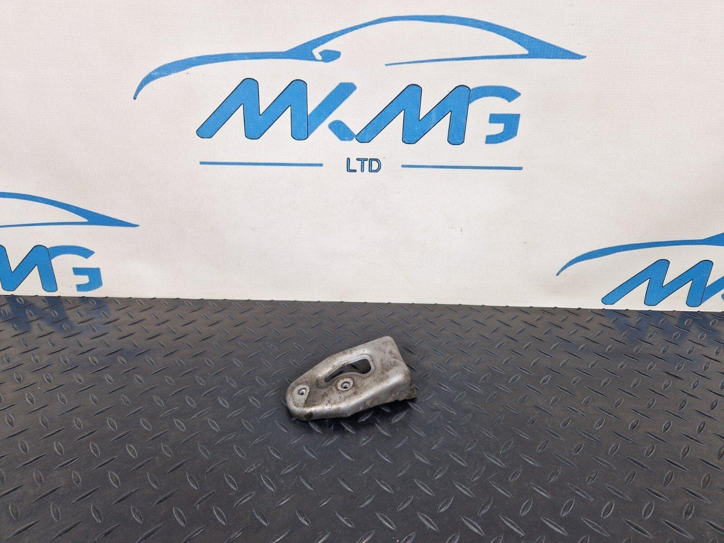 18-ON MERCEDES BENZ SPRINTER W907 AIR FILTER BRACKET MOUNT HOLDER A6510941341
