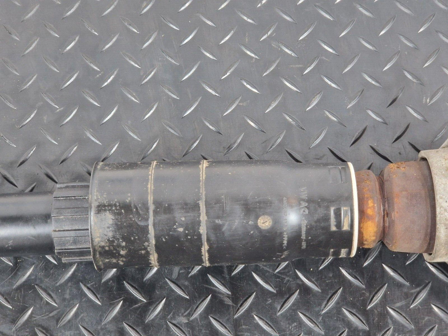 16-19 AUDI A4 B9 AVANT REAR RIGHT OR LEFT SIDE SHOCK ABSORBER 8W0513035R