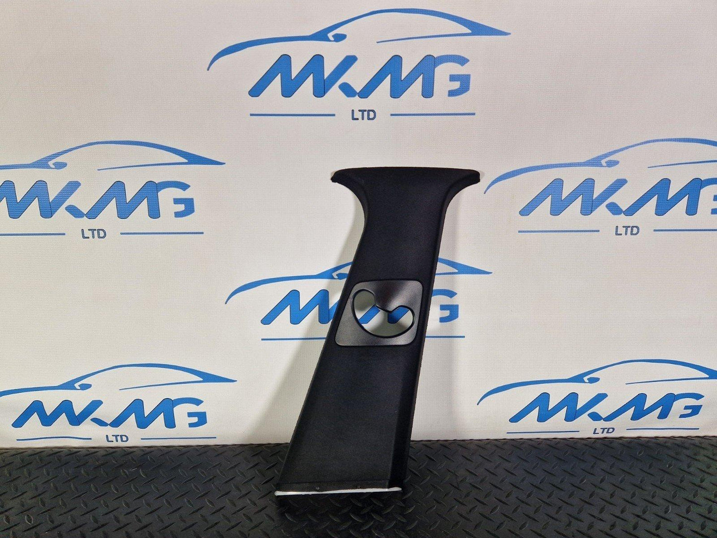 10-13 BMW X5 E70 LCI GENUINE UPPER RIGHT O/S B COLUMN TRIM 7129752