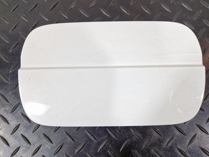16-19 AUDI A4 B9 S-LINE GENUINE FUEL DOOR FLAP IN GLACIER WHITE 8W0809907 LS9R