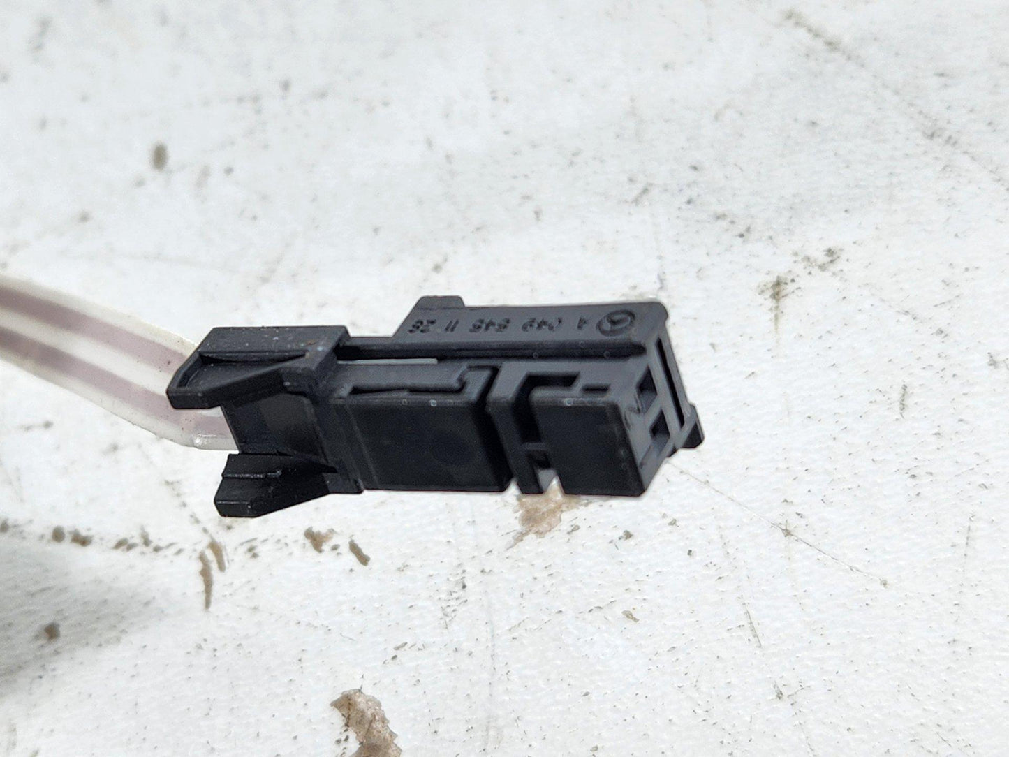 Mercedes-Benz C300h W205 Genuine Front Left N/S Passenger Foot Strip A2056806903
