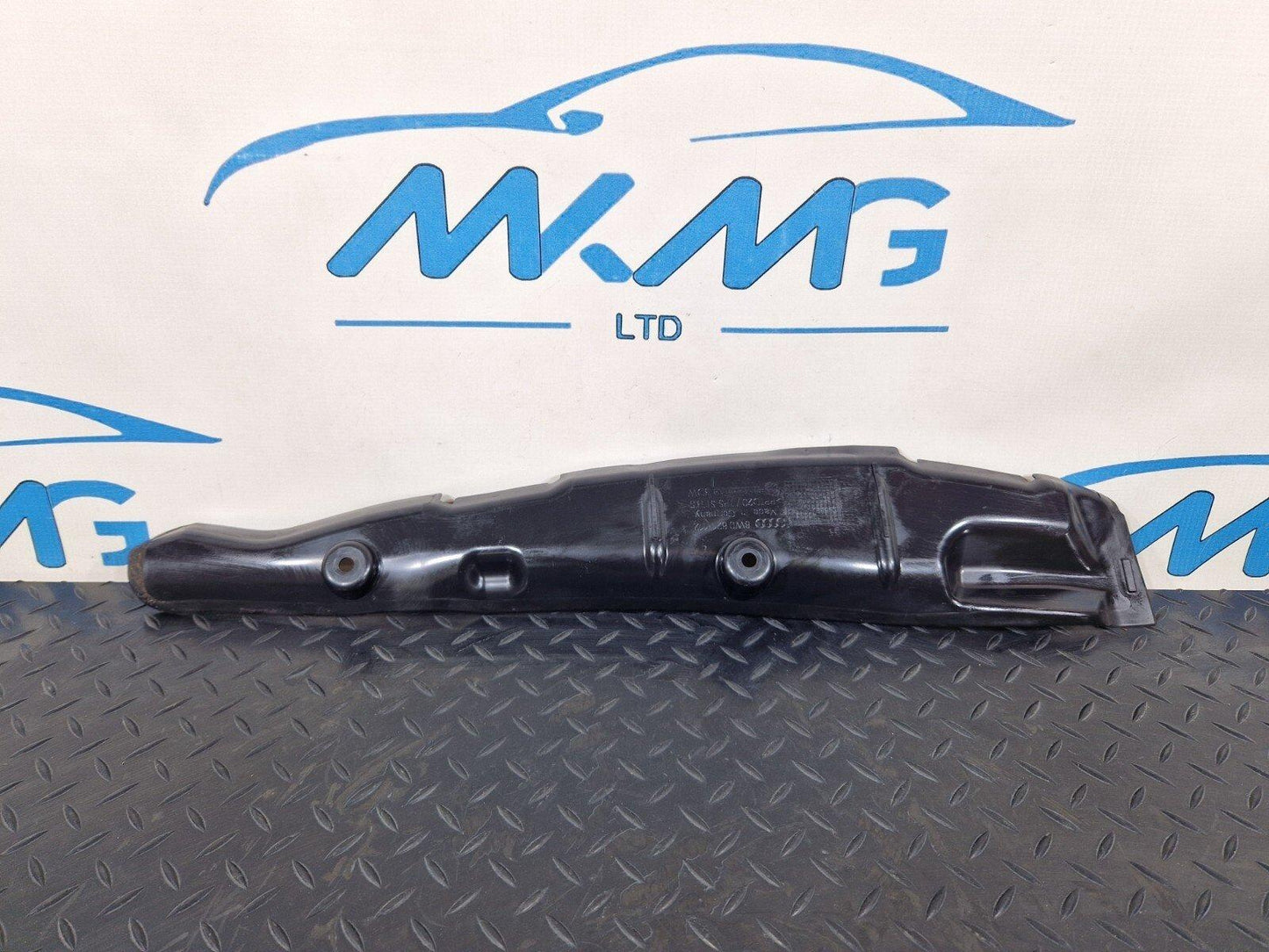 16-19 AUDI A4 AVANT B9 S-LINE FRONT RIGHT WING FILLER INSULATOR 8W0821112