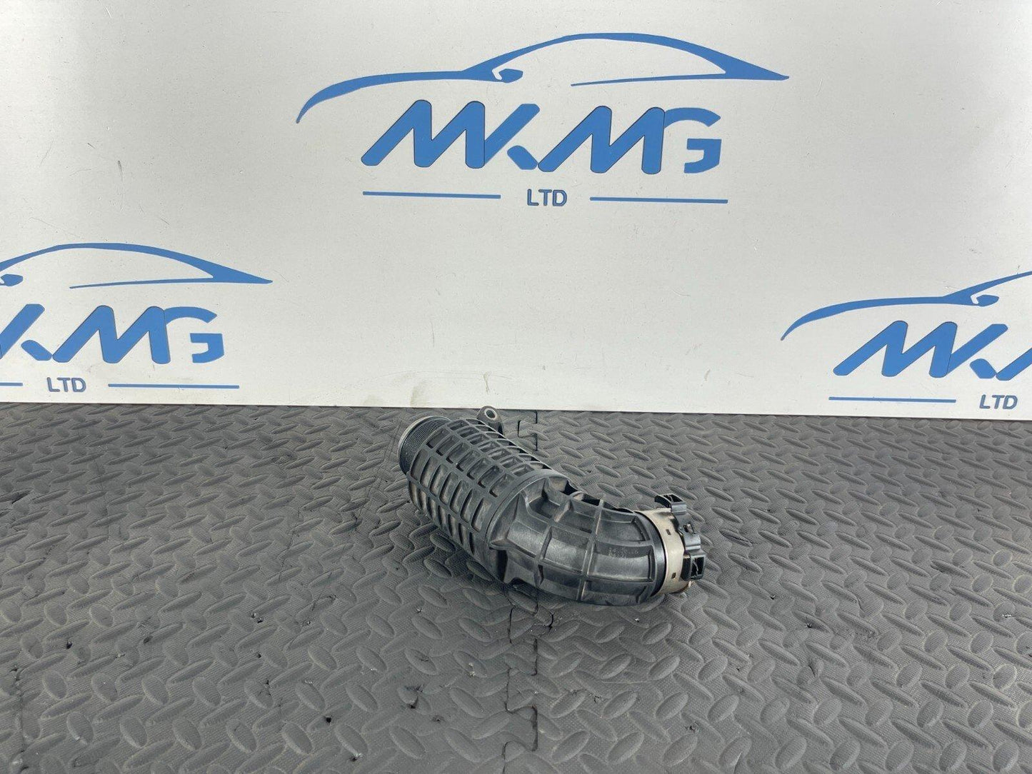 16-22 BMW X1 F48 2.0d B47 DIESEL ENGINE INTERCOOLER HOSE PIPE MGW00444