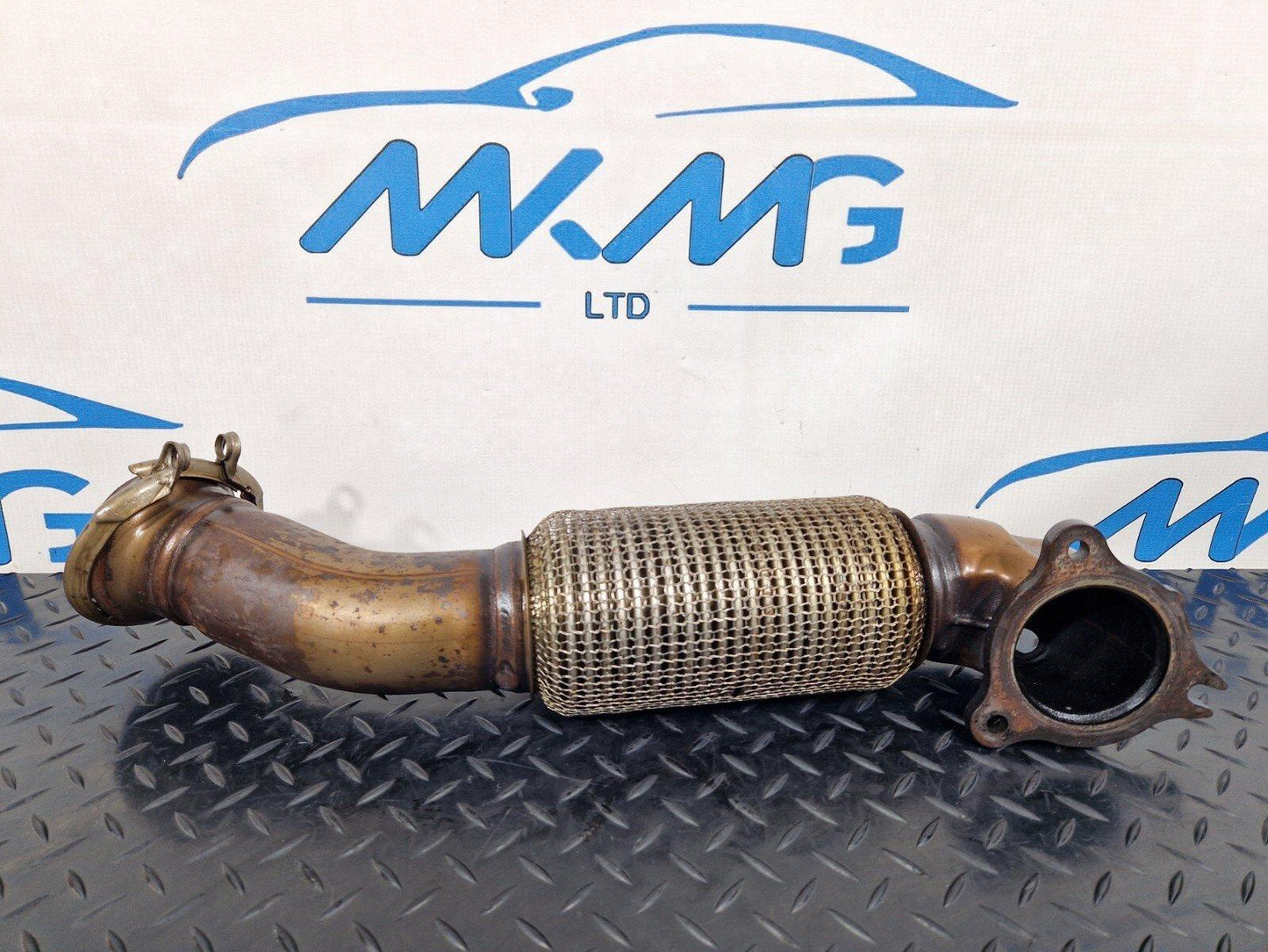 14-20 MERCEDES BENZ GLA X156 EXHAUST FRONT PIPE DOWNPIPE A2464901510