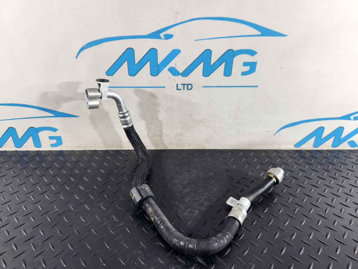 BMW 118i F40 Hatchback Genuine Air Conditioning AC Pipe Line 6834655