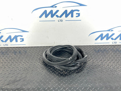 16-19 AUDI A4 B9 GENUINE REAR LEFT  SIDE DOOR RUBBER SEAL 8W5833721
