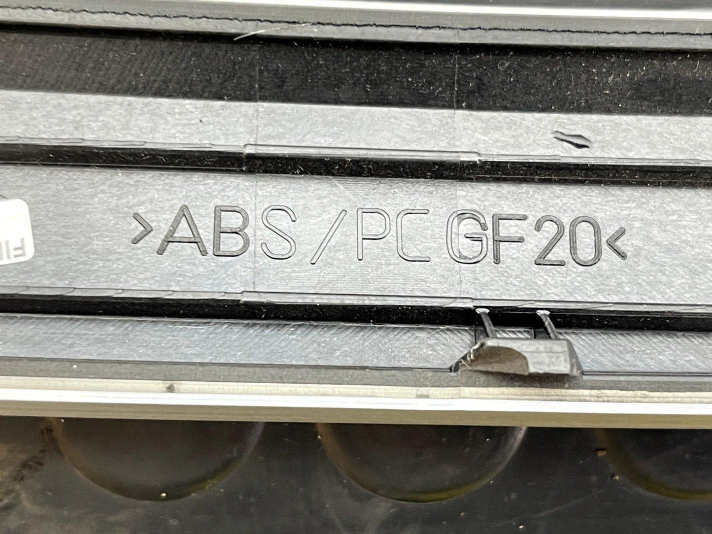 2010 BMW 3-SERIES E92 LCI GENUINE FRONT DRIVER SIDE DOOR CARD TRIM 9173693