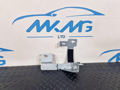 19-ON MERCEDES BENZ CLA C118 WATER COOLER VALVE BRACKET A1775043700