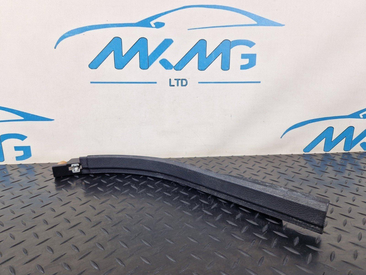 10-13 BMW X5 E70 LCI GENUINE REAR RIGHT ENTRY TRIM 7154840