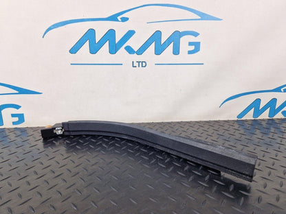 10-13 BMW X5 E70 LCI GENUINE REAR RIGHT ENTRY TRIM 7154840