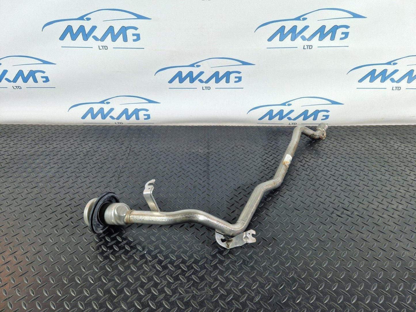 14-20 MERCEDES GLA X156 GENUINE DIESEL FUEL FILLER NECK PIPE HOSE A2464701220