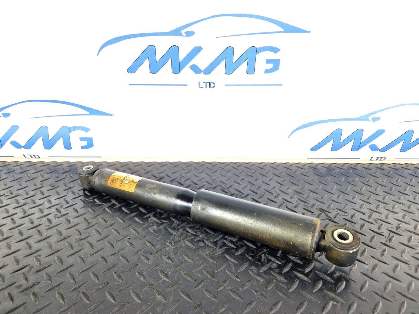 18-ON MERCEDES BENZ SPRINTER W907 W910 2.2 CDI REAR SHOCK ABSORBER A9103263000
