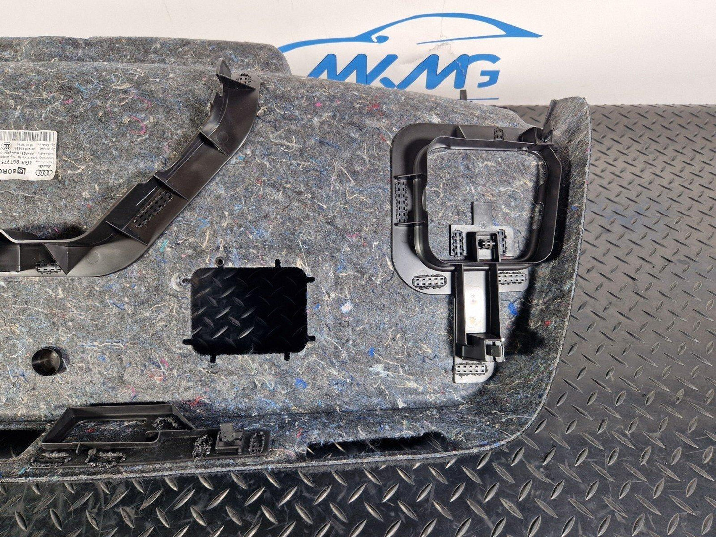 12-18 AUDI A6 C7 BOOT LID INNER TRIM COVER 4G5867975G
