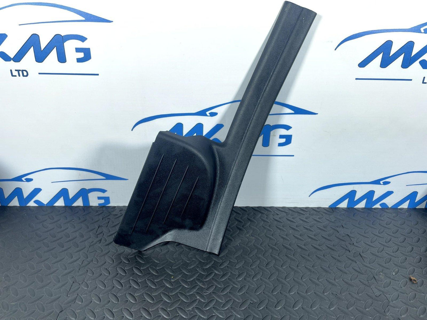 14-21 BMW 2 SERIES GRAN TOURER F46 GENUINE REAR RIGHT STEP TRIM PANEL 7362332