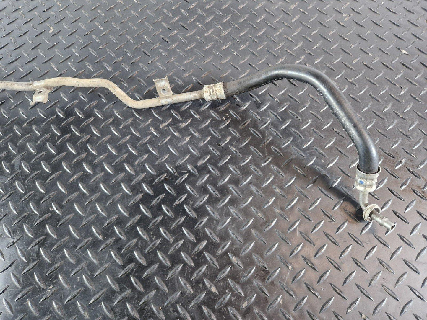 16-22 MERCEDES BENZ X253 TRANSMISSION OIL COOLING LINE PIPE A6511808230