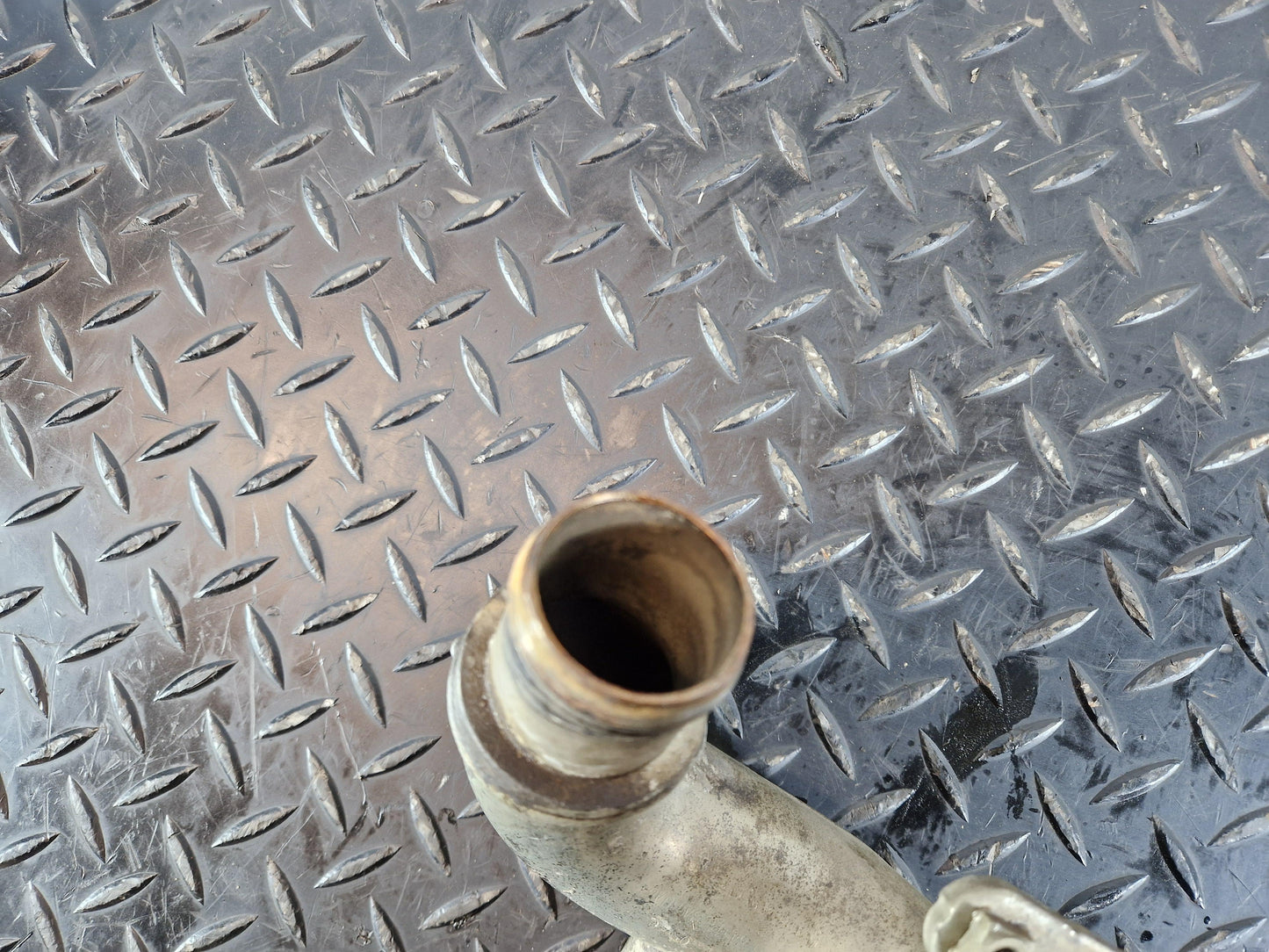 Range Rover Evoque L551 2.0 Petrol Turbo Outlet Water Hose H4P3-310100-DD