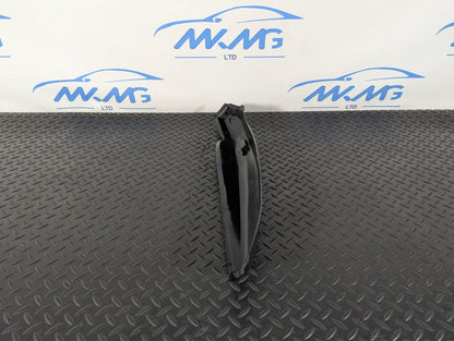 13-19 MERCEDES BENZ CLA W117 C117 FRONT RIGHT FENDER RUBBER SEAL A1178890225