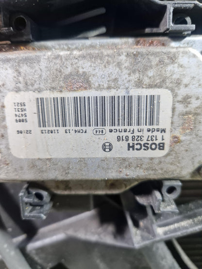 Seat Leon II 1P Hatchback Genuine Radiator Rad Pack Slam Panel *Damaged*