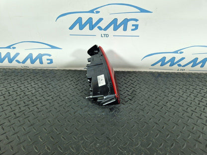 16-19 AUDI A4 B9 GENUINE REAR RIGHT O/S/R INNER TAILGATE LIGHT 8W5945076A