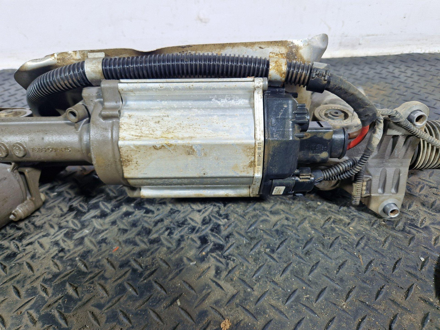 VW PASSAT AUDI SKODA POWER STEERING RACK 1K2971615A 1K2971111AF 1K2423981
