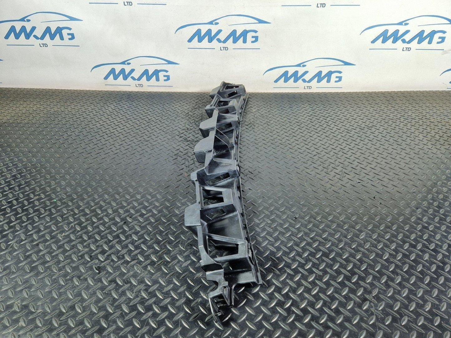 MERCEDES ML GLE W166 REAR CENTRE BUMPER MOUNT BRACKET HOLDER CARRIER A1668854165