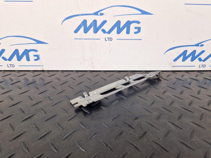 16-19 AUDI A4 B9 GENUINE OEM REAR RIGHT O/S BUMPER MOUNT BRACKET 4G8807864
