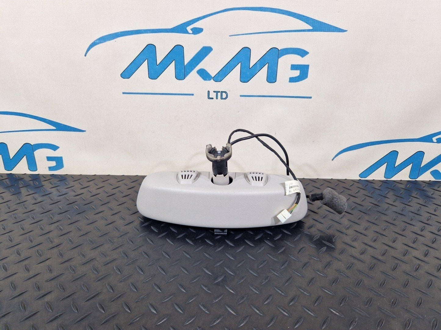 14-21 MERCEDES BENZ C200 W205 OEM AUTO DIM REAR VIEW MIRROR A2228100217
