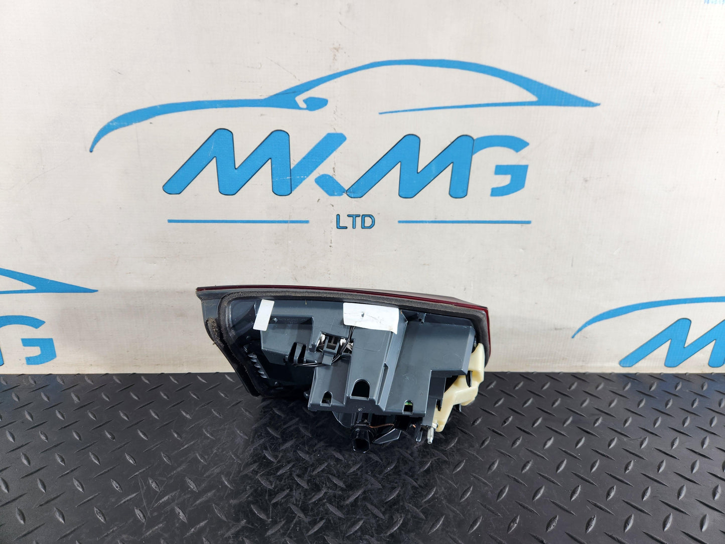 BMW 118i F40 Hatchback Genuine Right Side Rear Inner Tail Light H8736912005