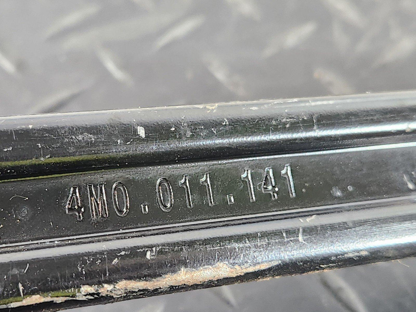 16-20 AUDI Q7 4M GENUINE CRANK ARM TOOL 4M0011141