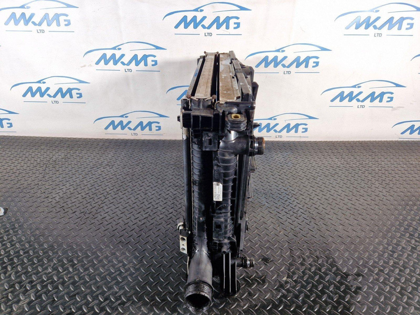16-20 AUDI Q7 4M 3.0 DIESEL CRT CRTC GENUINE RADIATOR RAD PACK 8W0959455C