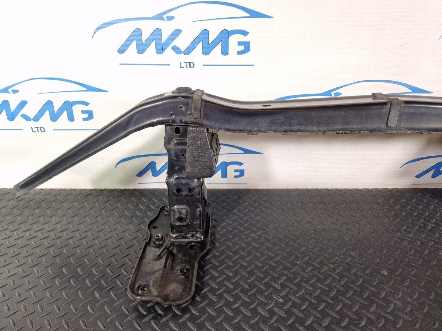 11-19 MERCEDES BENZ ML W166 GENUINE FRONT REINFORCEMENT CRASH BAR A1666204701