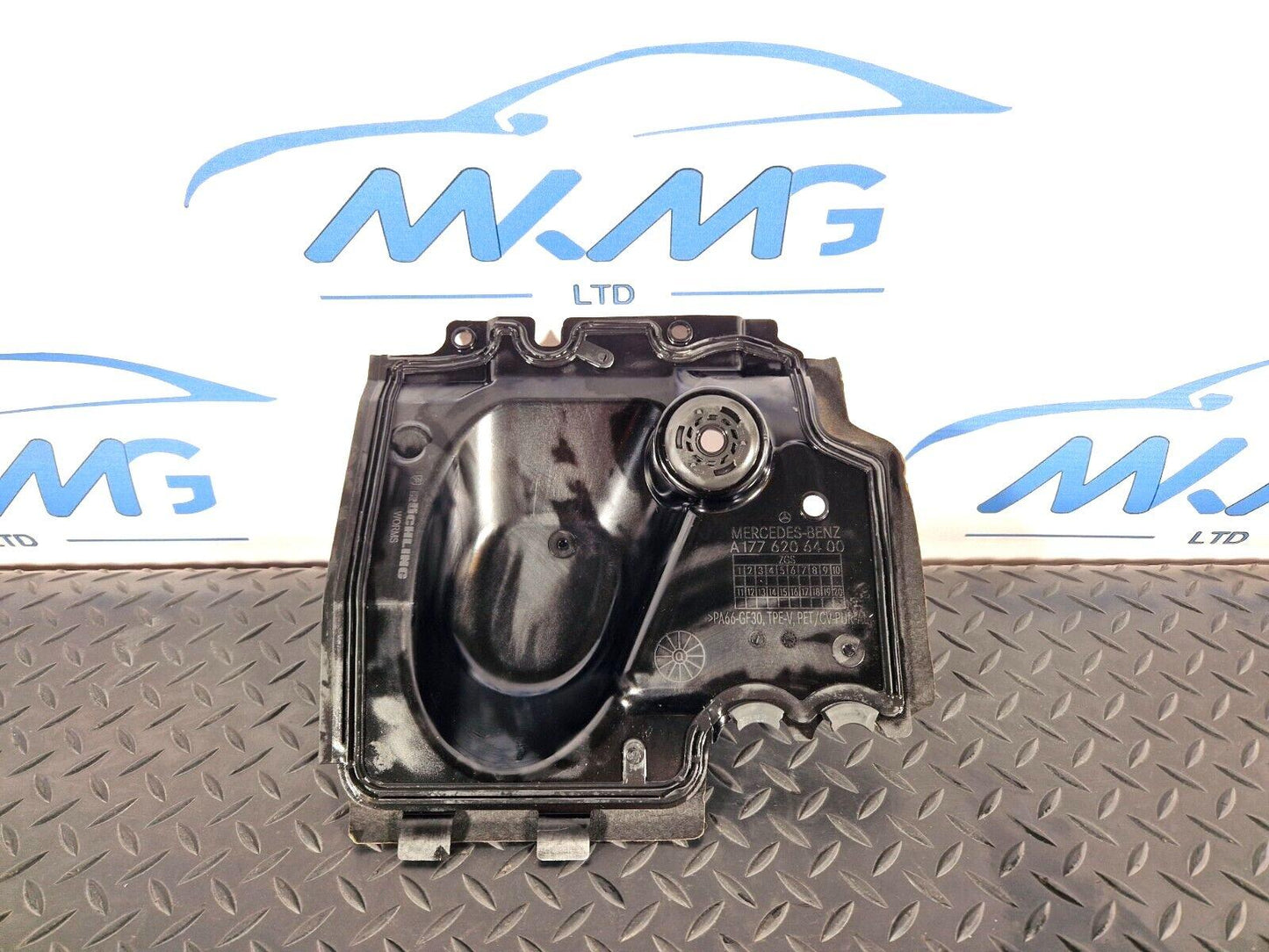19-ON MERCEDES BENZ B CLASS W247 ENGINE PARTITION HEAT SHIELD LEFT A1776206400