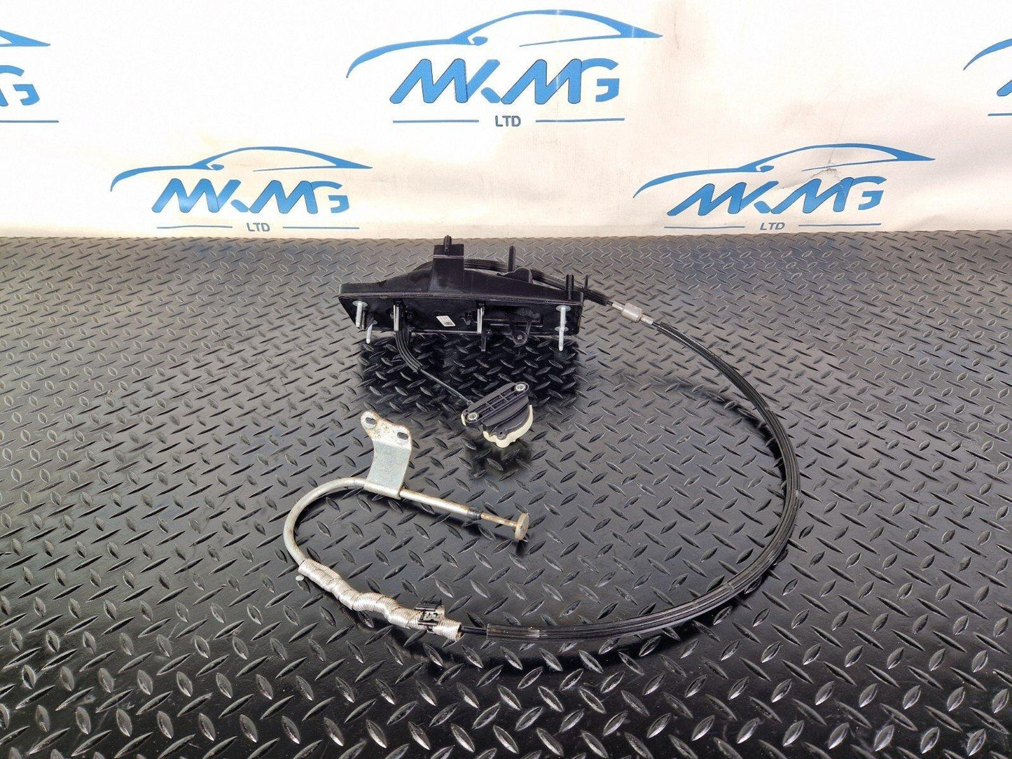 16-19 AUDI A4 B9 GENUINE OEM GEAR EMERGENCY RELEASE MODULE LINKAGE 8W0713052N