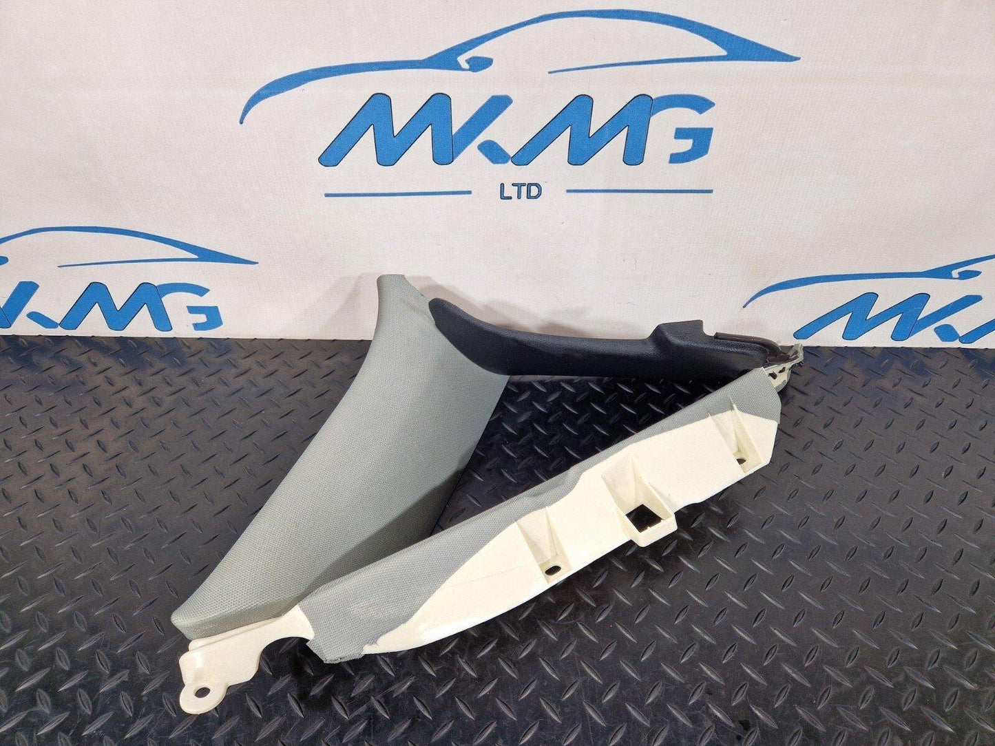 12-18 AUDI A6 C7 LEFT PASSENGER SIDE C-PILLAR TRIM PANEL 4G5867287