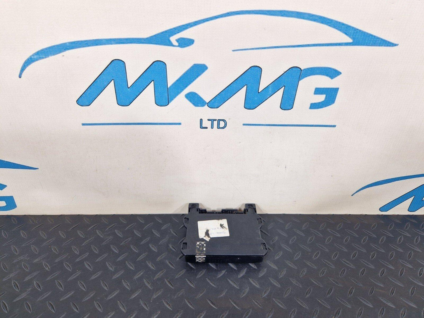 18-ON MERCEDES BENZ SPRINTER W907 W910 MASTERNAUT GPS TELEMETRICS ECU UNIT MBOX