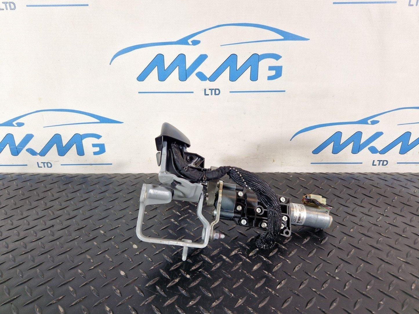 16-19 AUDI A4 B9 GENUINE TAILGATE HINGE REAR TRUNK LID LEFT N/S 8W9827299B