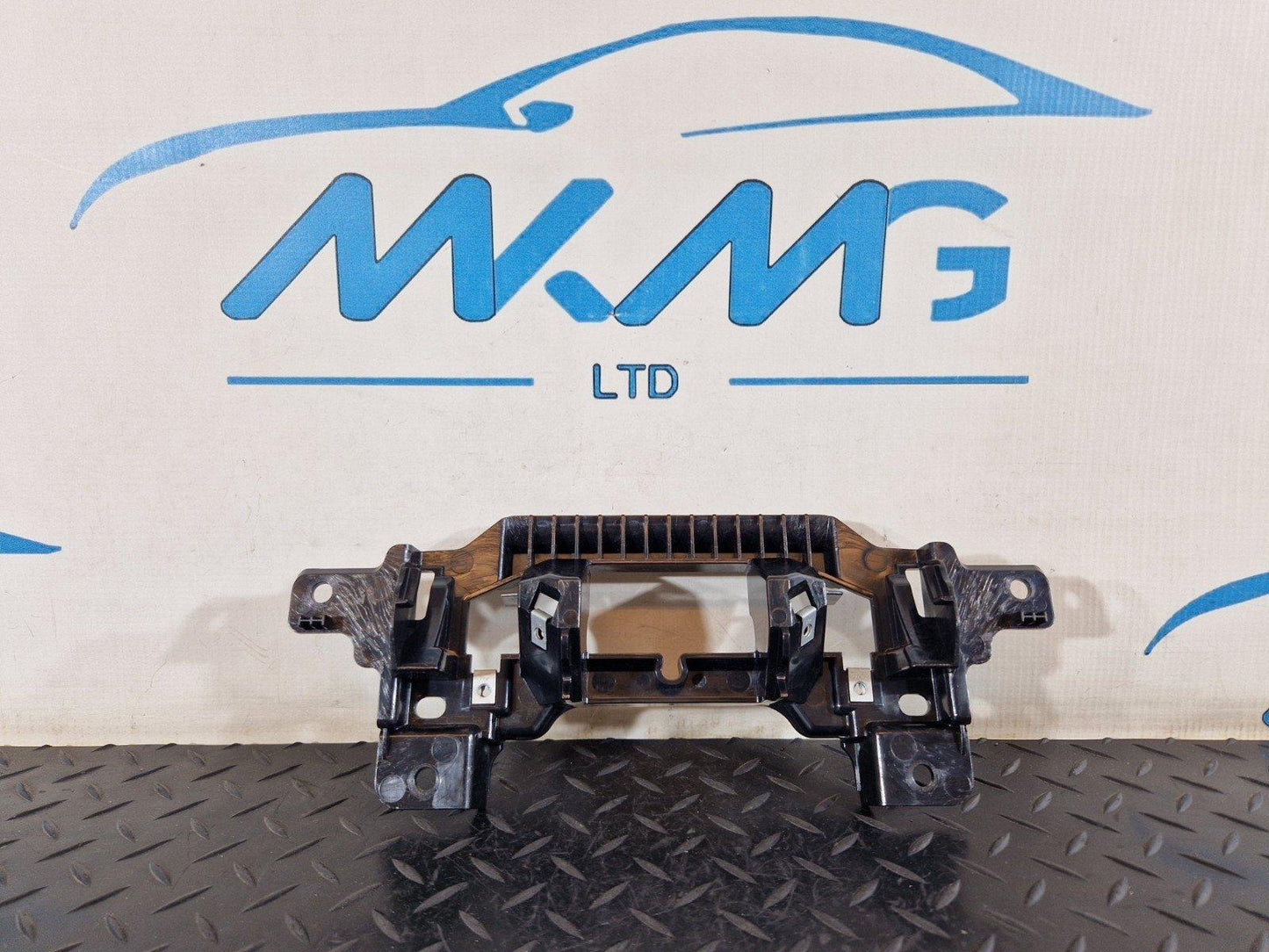 19-ON RANGE ROVER EVOQUE L551 GENUINE CENTRE CONSOLE BRACKET K8D2044B50B
