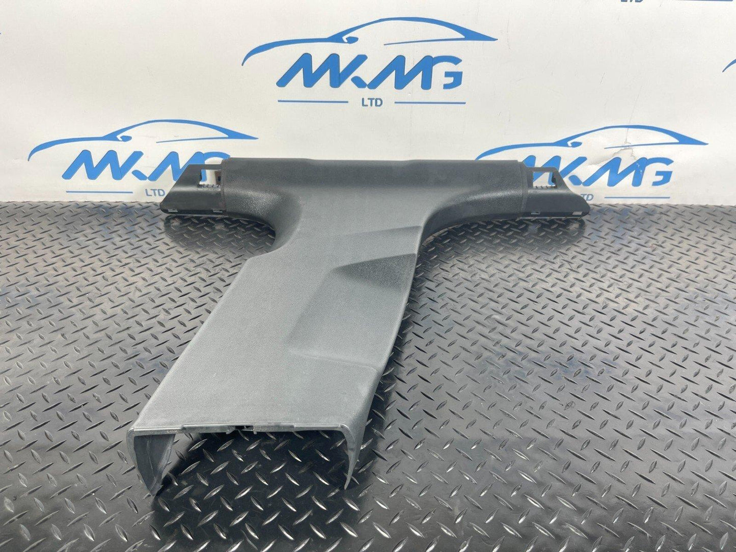 16-23 AUDI A5 F5 SPORTBACK RIGHT DRIVER SIDE LOWER B-PILLAR TRIM 8W8867240A