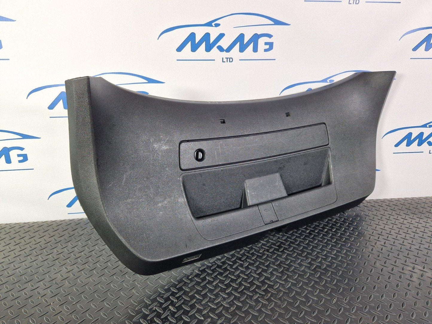 15-18 AUDI A7 4G GENUINE TAILGATE BOOT LID INTERIOR TRIM COVER 4G8867979A