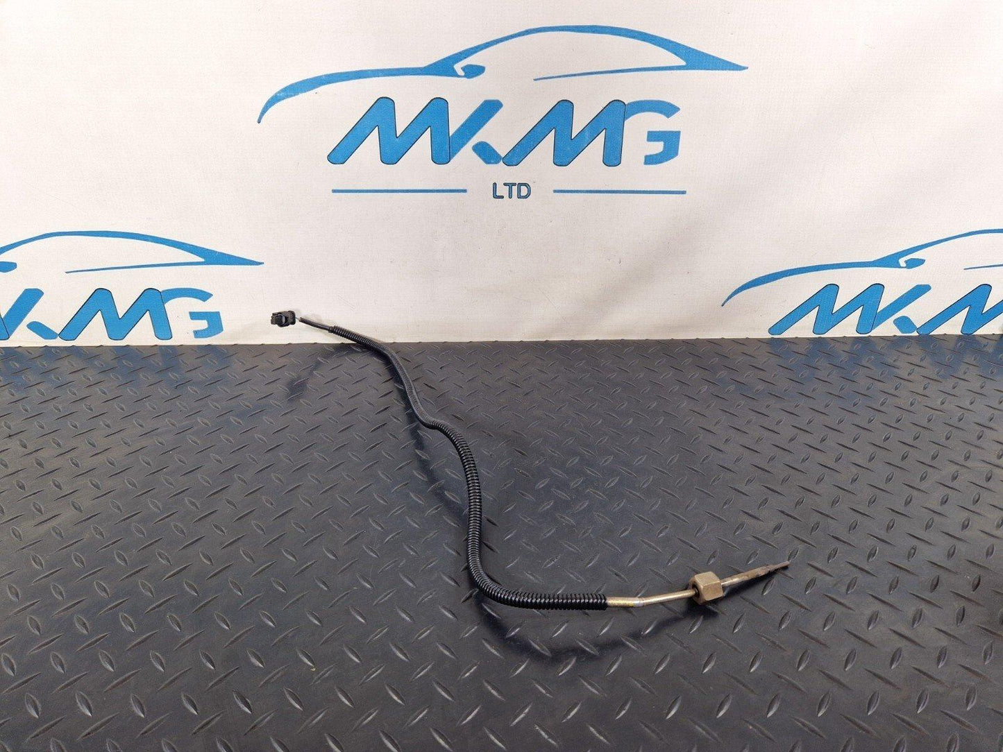 14-21 MERCEDES BENZ C300h W205 OEM EXHAUST GAS TEMPERATURE SENSOR A0009059705